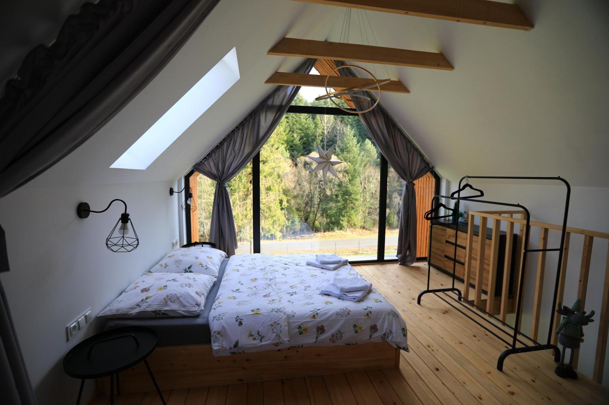 Gwiazda Mogielicy Basen & Balia, Sauna Holiday home *