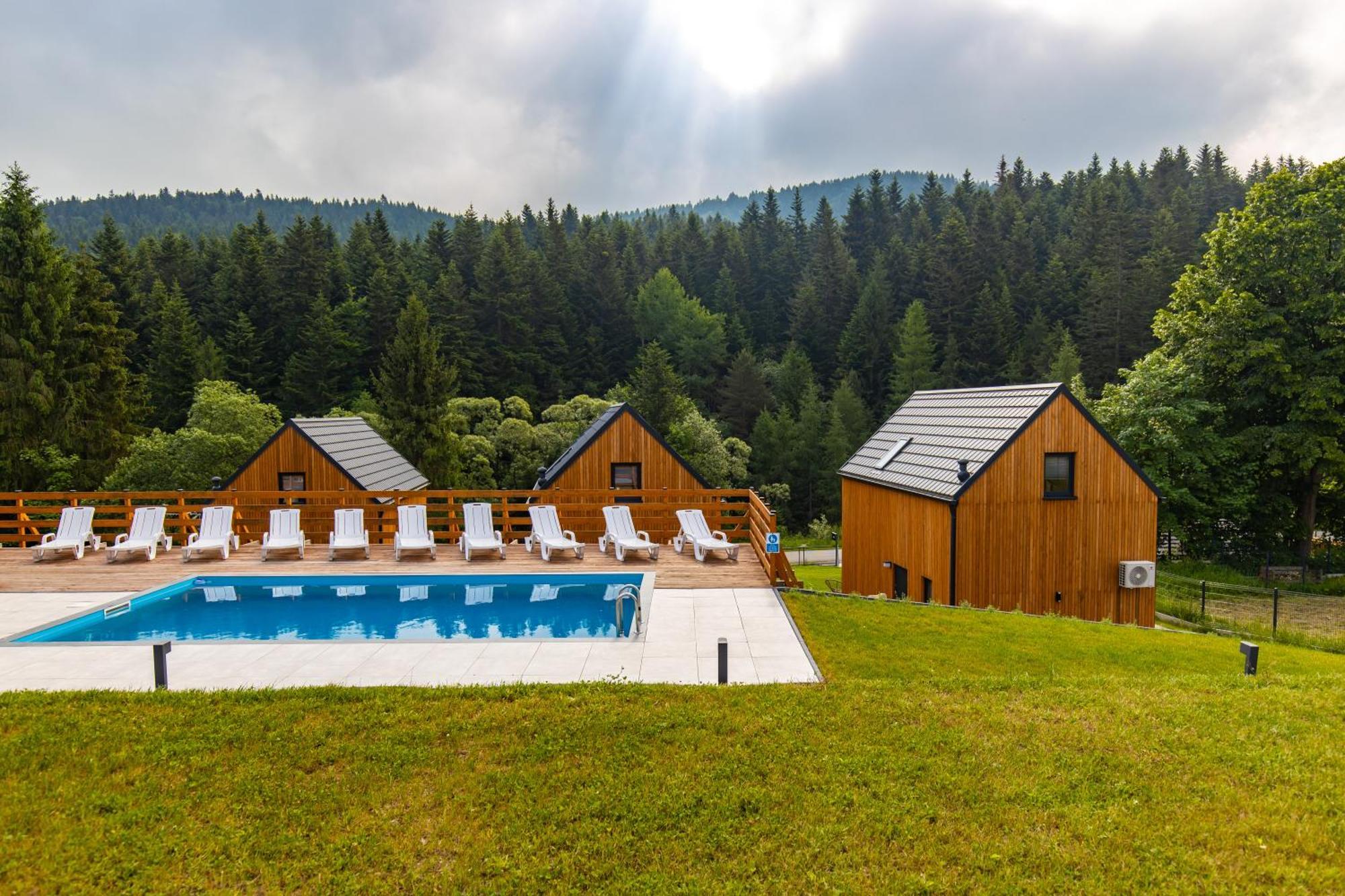 Gwiazda Mogielicy Basen & Balia, Sauna Holiday home *